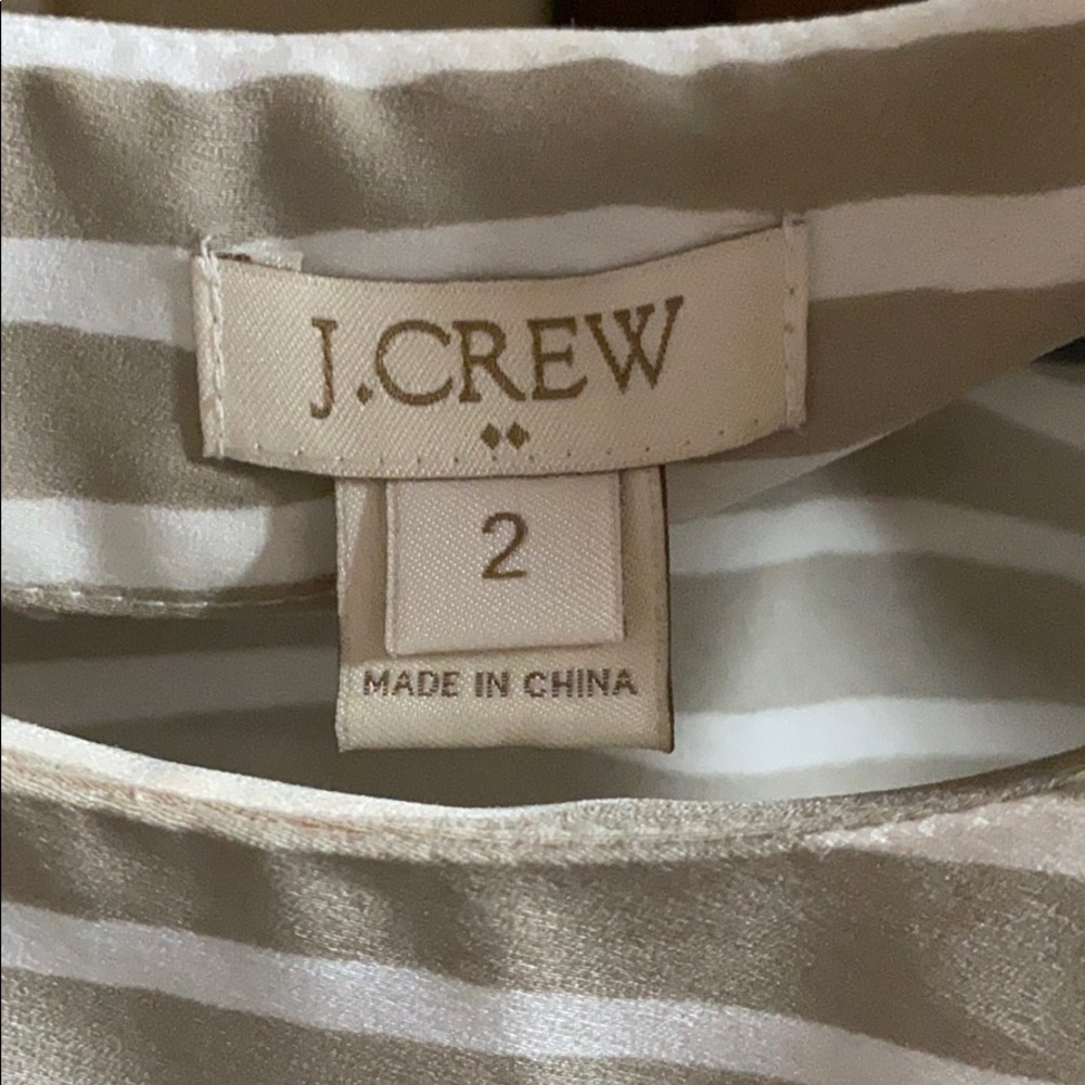 J Crew shell. - Picture 3 of 3